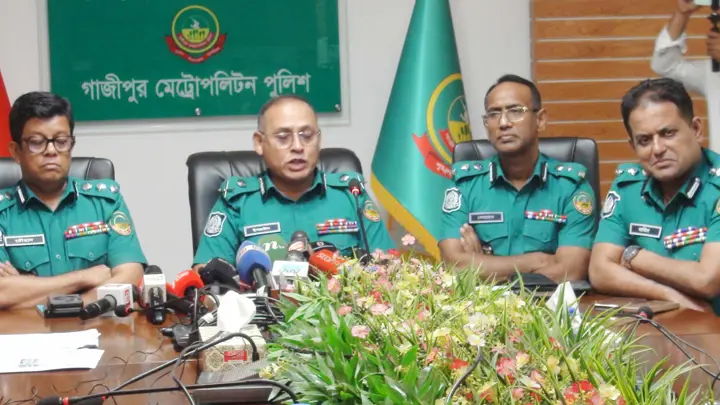 গাজীপুর নয়, ঢাকার তাঁতীবাজার থেকে পালিয়েছিলেন পিচ্চি রাজা