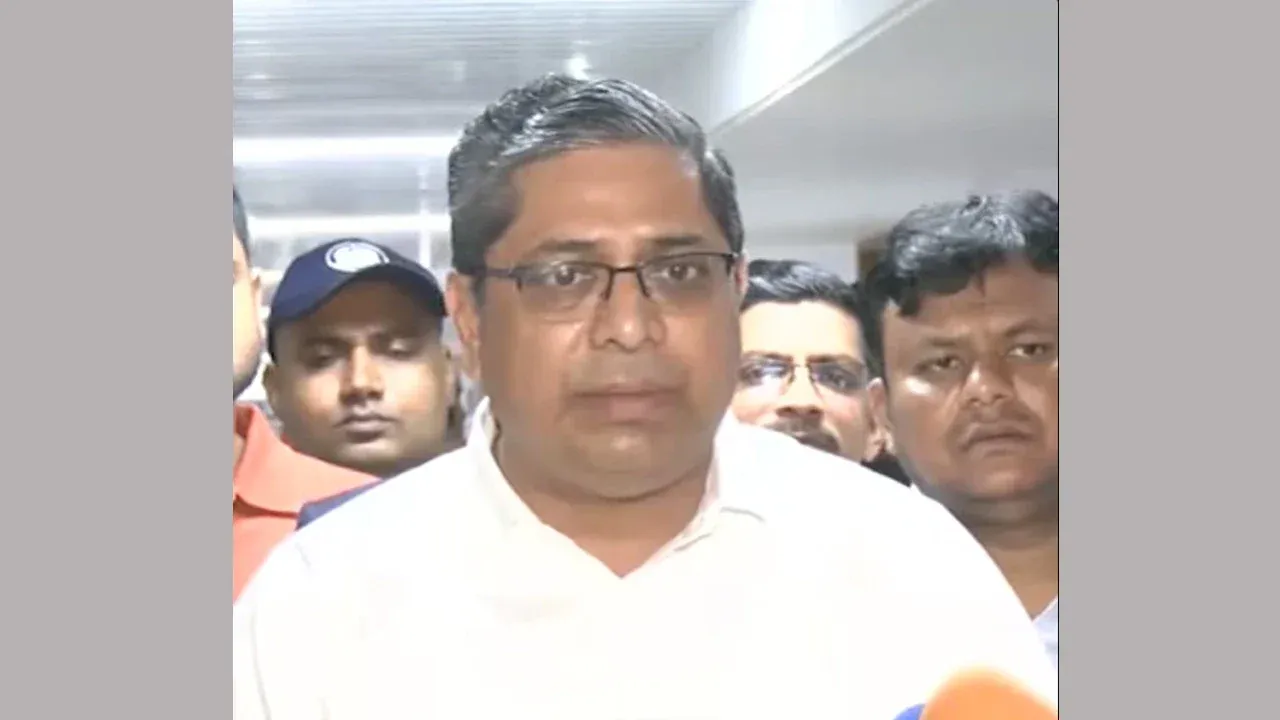 ঢাকার বস্তিবাসীর জন্য বহুতল ভবন নির্মাণে আগ্রহী চীন