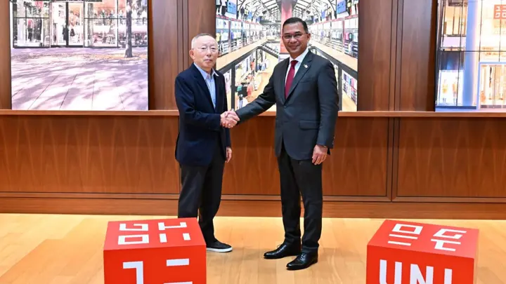 Prime Minister urges Uniqlo to increase investment in readymade garment sector