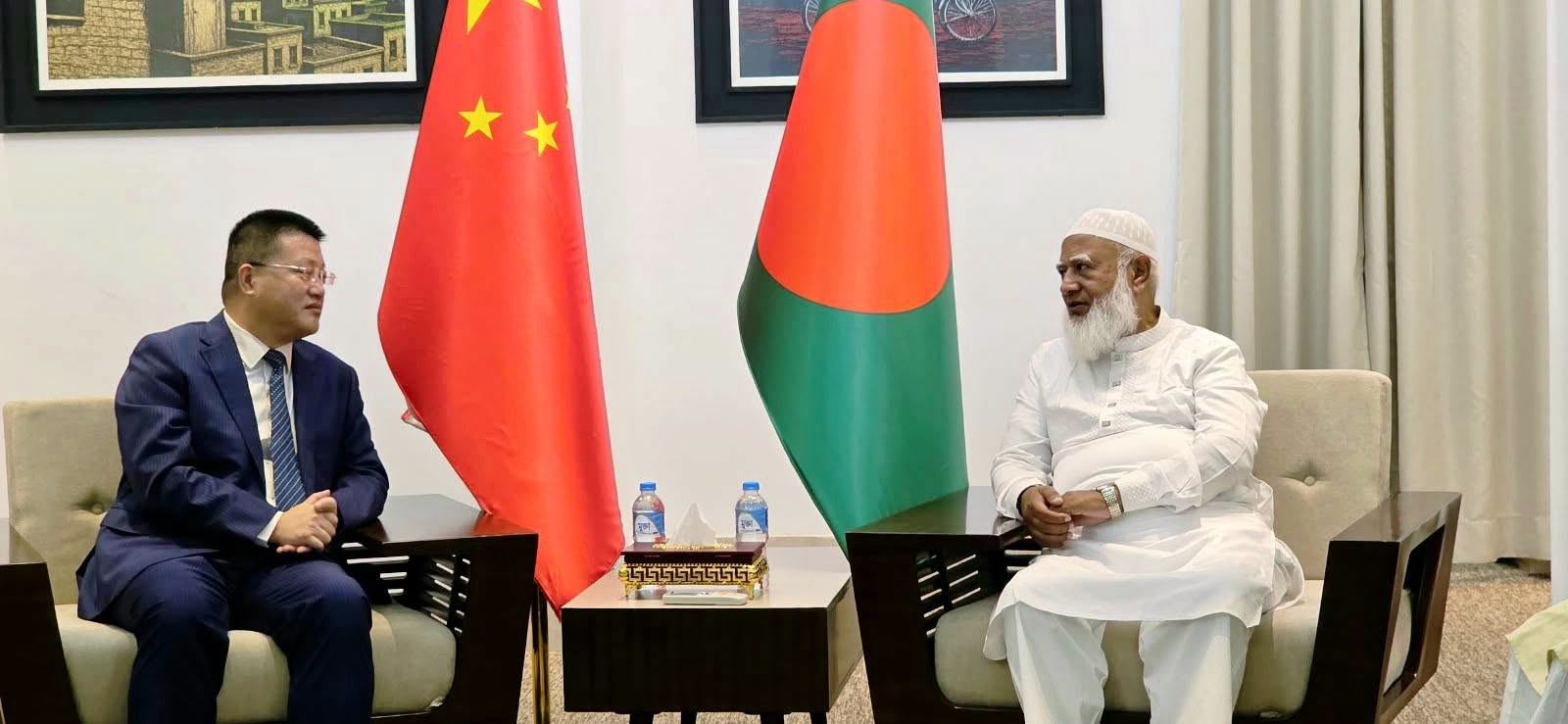 চীনের রাষ্ট্রদূত ইয়াও ওয়েনের সঙ্গে শফিকুর রহমানের বিদায়ী সাক্ষাৎ