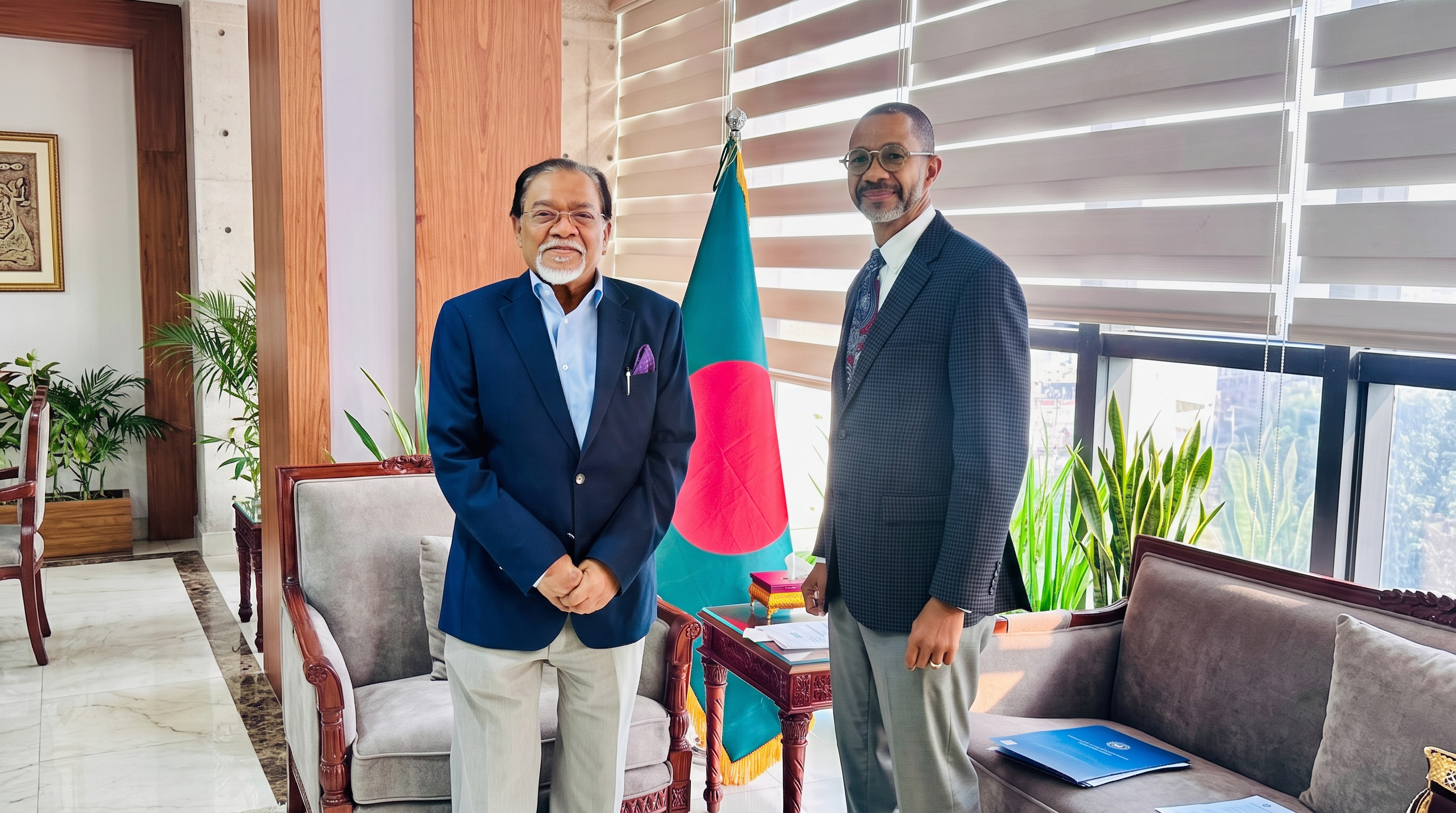 জনপ্রশাসন সংস্কার ও সুশাসনে ইউএনডিপির সহায়তা চাইলেন উপদেষ্টা