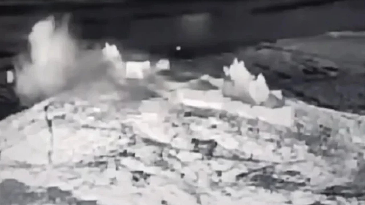 Pakistan destroys Taliban checkpoint on Afghan border, 1 killed