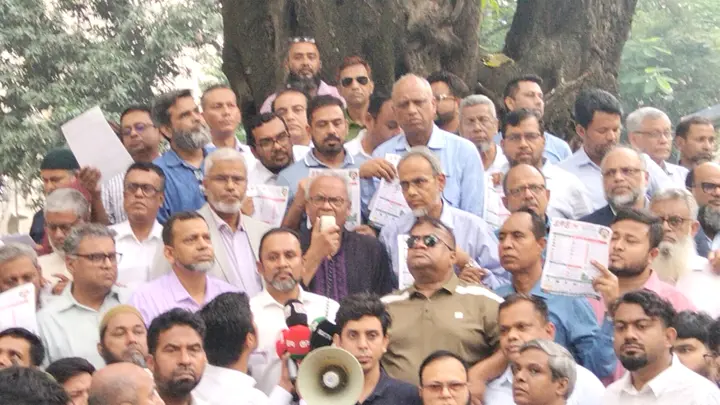 সরকারকে ঝামেলায় ফেলতে পতিত দোসররা নাশকতা করছে: রিজভী