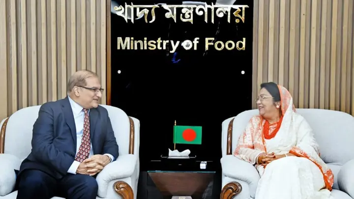 Bangladesh wants to use Pakistan's experience in food storage