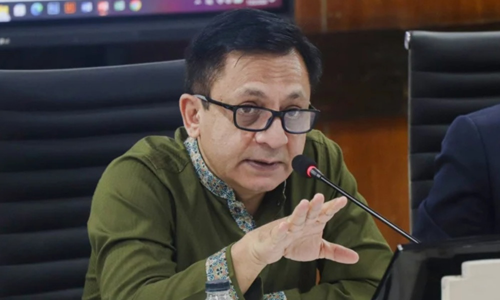 There are vast opportunities for foreign investment in the country's industrial sector: Commerce Minister