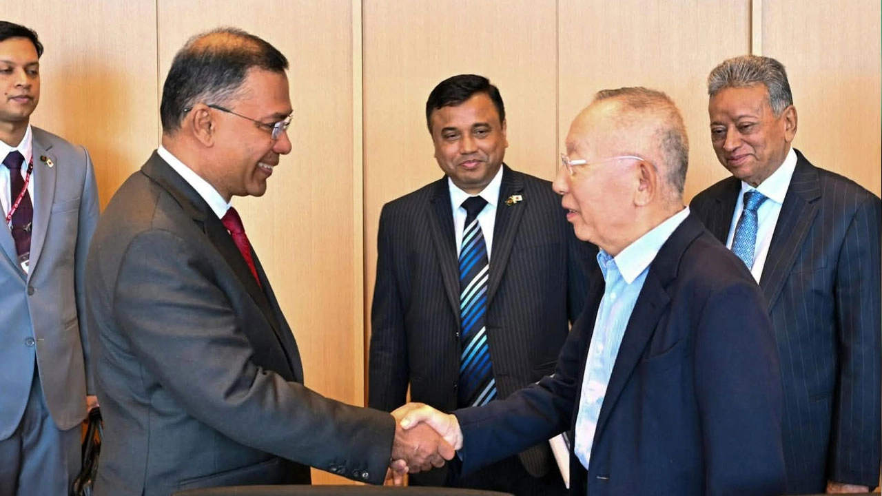 Prime Minister meets Uniqlo's top executives in Japan, calls for more investment