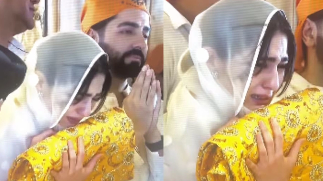 Sara Ali Khan breaks down in tears while going to pray at Golden Temple