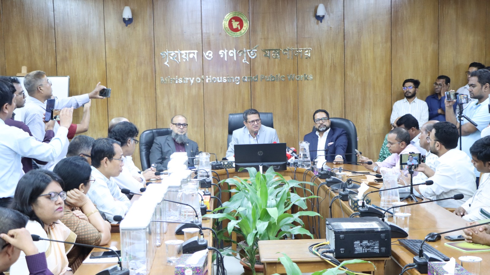 Executive Engineers to Be Transferred Through Lottery System: Housing Minister