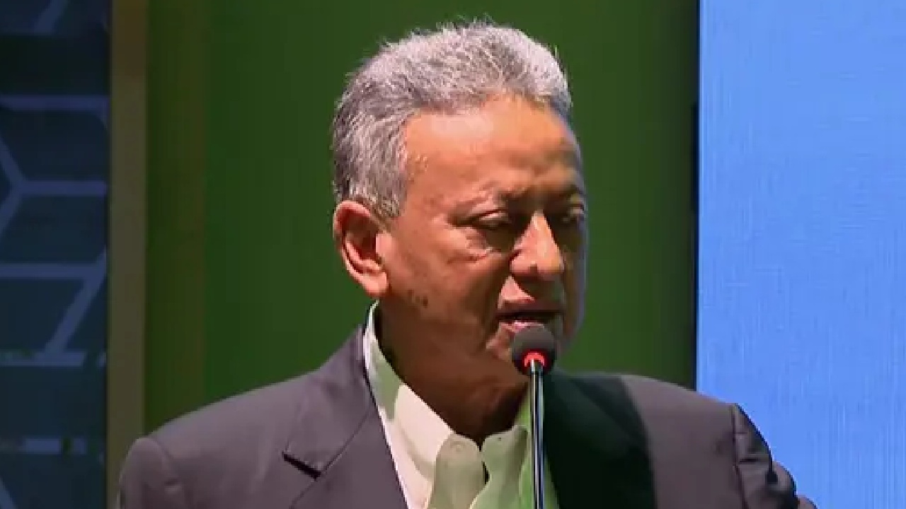 বিনিয়োগ ও কর্মসংস্থান সৃষ্টি সরকারের সবচেয়ে বড় অগ্রাধিকার: অর্থমন্ত্রী