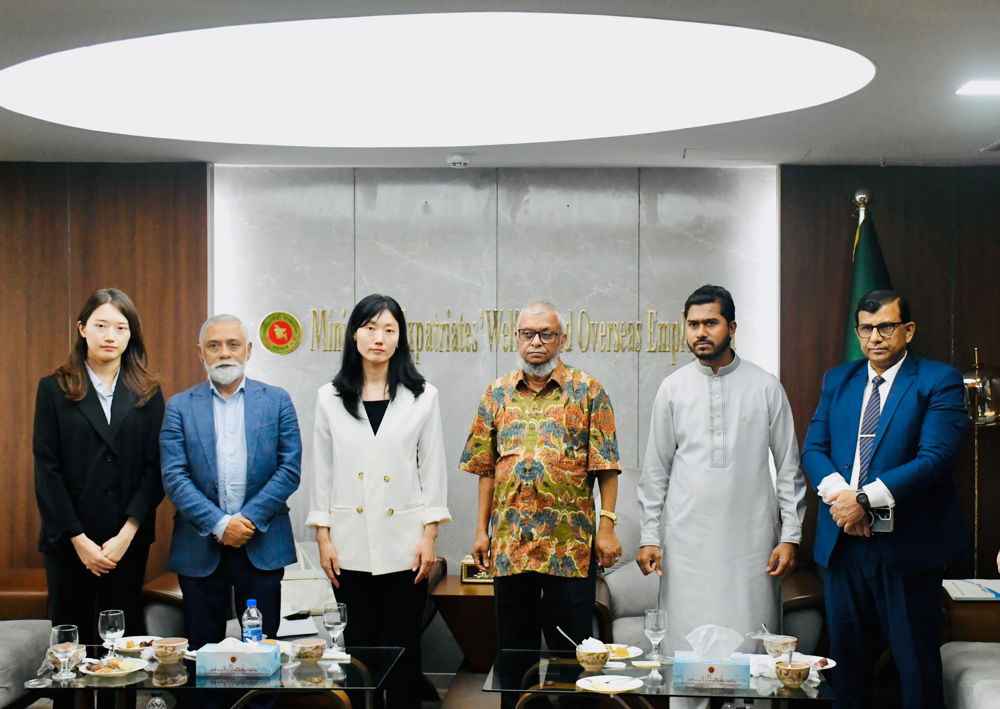 South Korean delegation meets Expatriates' Welfare Minister and Deputy Minister