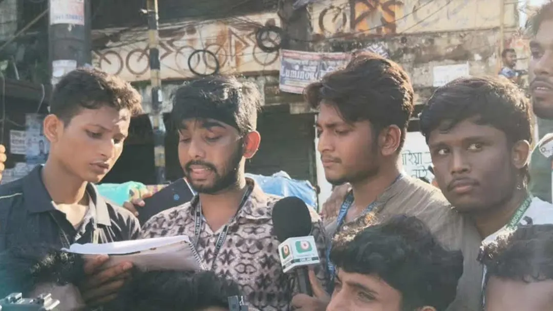 সন্ধ্যা ৬টার মধ্যে শিক্ষামন্ত্রীর পদত্যাগসহ তিন দফা দাবি শিক্ষার্থীদের