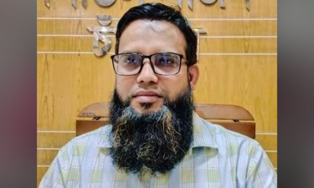 চাঁদপুরের সিভিল সার্জনকে স্ট্যান্ড রিলিজ দিলেন স্বাস্থ্যমন্ত্রী