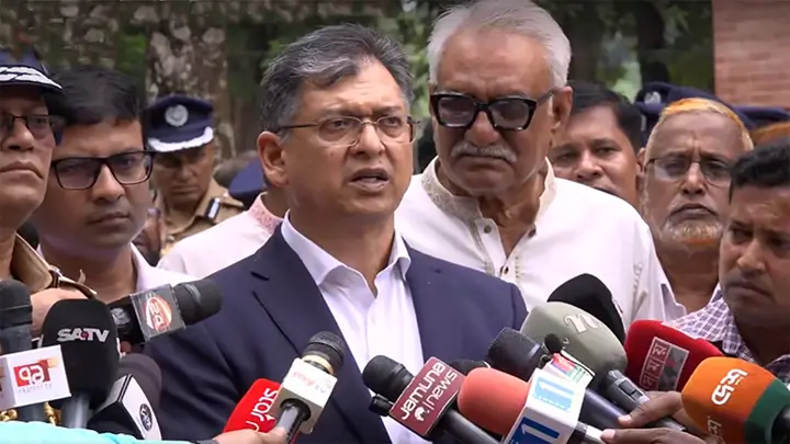 ময়নাতদন্ত ছাড়া মন্তব্য নয়, বললেন স্বরাষ্ট্রমন্ত্রী