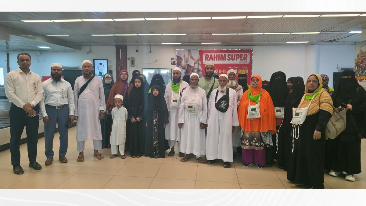 40 Umrah pilgrims stranded by Riyadh attack return home