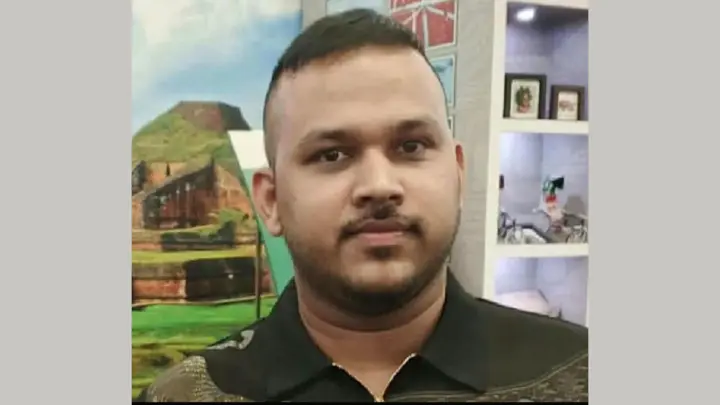 প্রিজন ভ্যান থেকে ‘পিচ্চি রাজা’র পলায়ন, ৫ পুলিশ সদস্য বরখাস্ত