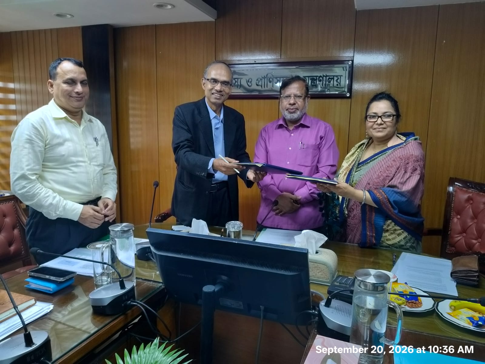 জলবায়ু সহনশীলতা বাড়াতে মৎস্য ও প্রাণিসম্পদ মন্ত্রণালয়ের সঙ্গে আইসিসিসিএডির সমঝোতা
