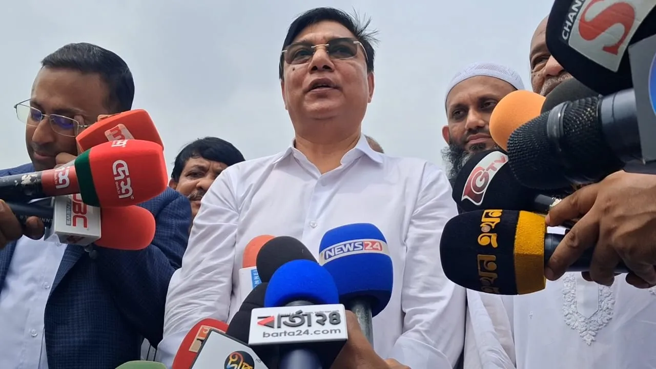 বিমান ও পর্যটন খাত ঢেলে সাজাতেই মন্ত্রিসভায় পরিবর্তন: রশিদুজ্জামান মিল্লাত