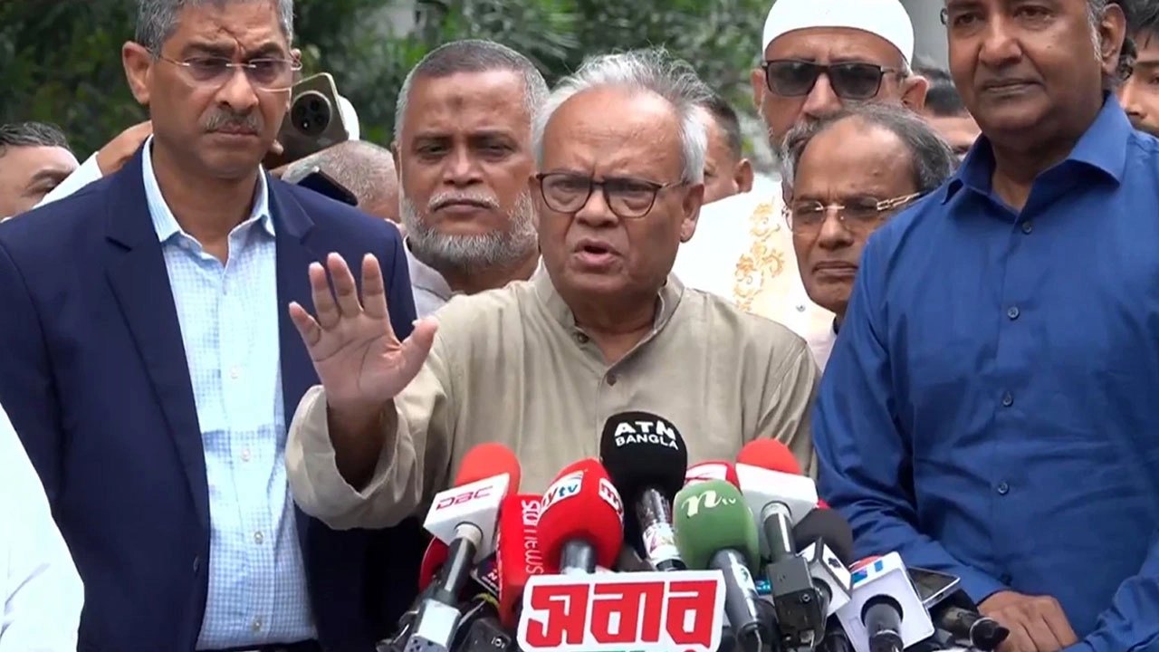 ভারত শেখ হাসিনাকে দিয়ে স্বার্থ হাসিল করতে চায়: রিজভী