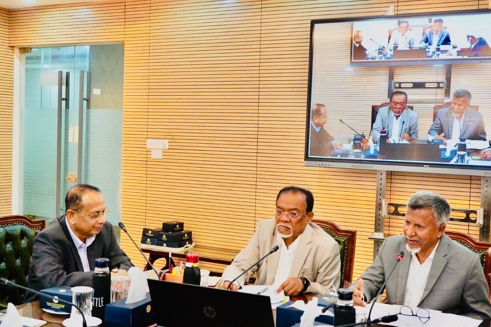 Public Administration Adviser instructs to take quick effective measures avoiding bureaucratic complexities in implementing BNP's election manifesto
