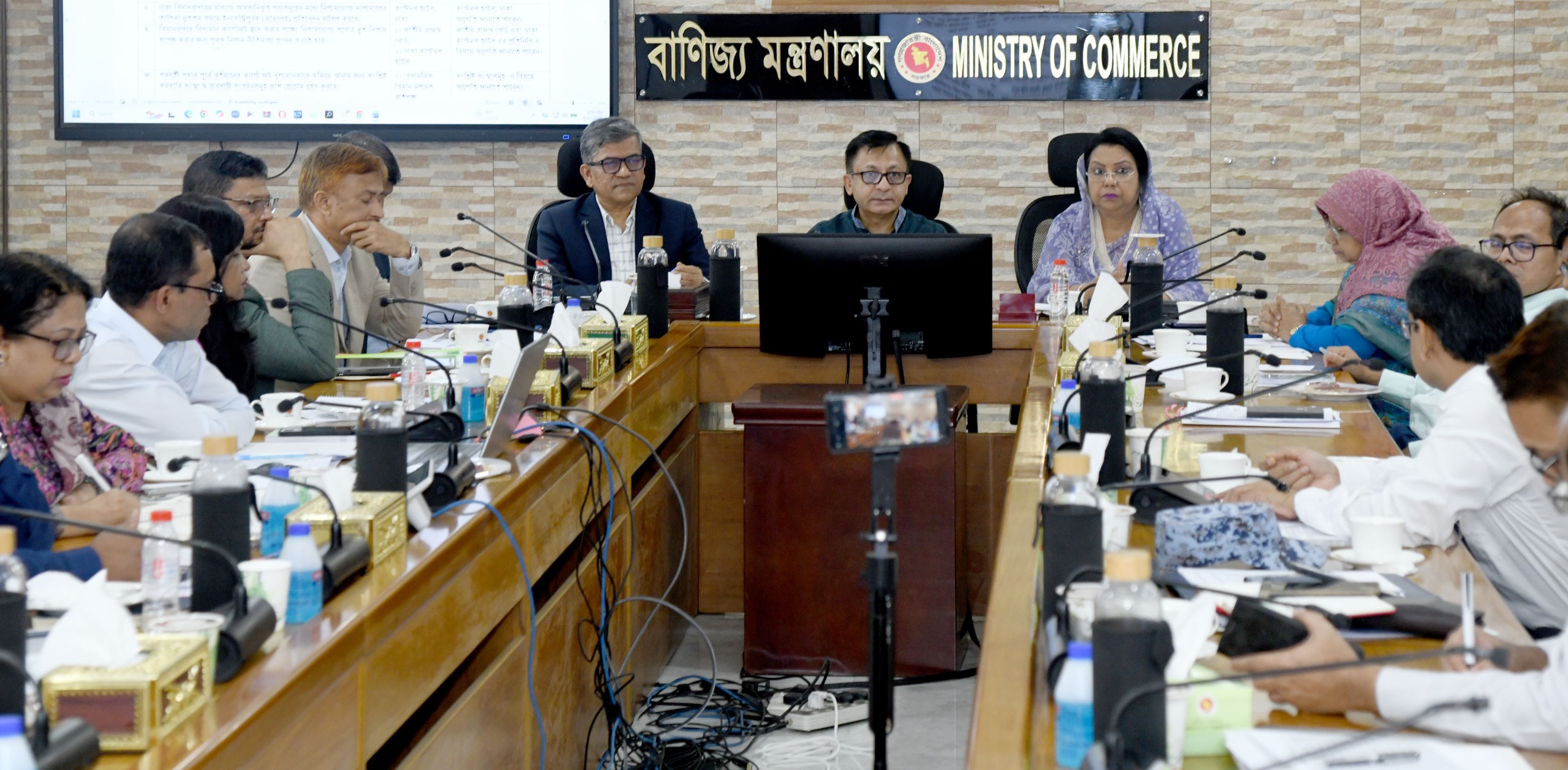 দ্রুত কার্গো পণ্য খালাসে অত্যাধুনিক প্রযুক্তি এভিয়েশন খাতে নতুন মাত্রা যোগ করবে: বেসামরিক বিমান পরিবহন ও পর্যটন মন্ত্রী