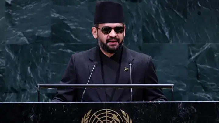 Nepal's Prime Minister warns the world about climate change
