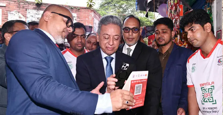 কিউআর কোড সর্বজনীন, এই লেনদেনে কোনো ফি নেই: অর্থমন্ত্রী