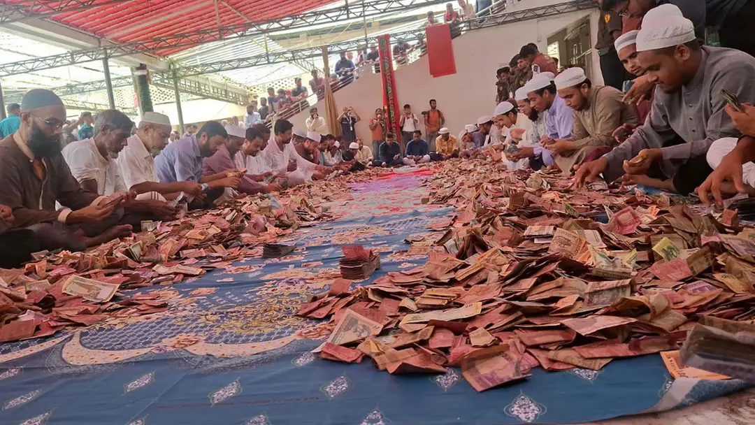 Shahjalal (R.) shrine donation box opened publicly for the second time