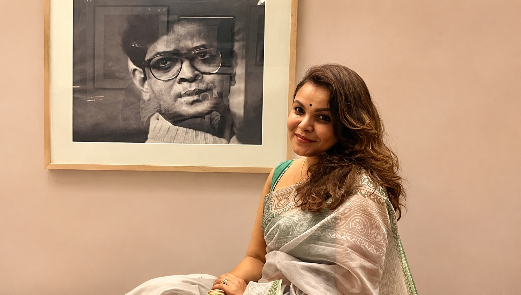 জুলাই আন্দোলন নিয়ে মন্তব্য: শাওন, মাহি ও আরও একজনের বিরুদ্ধে মামলা