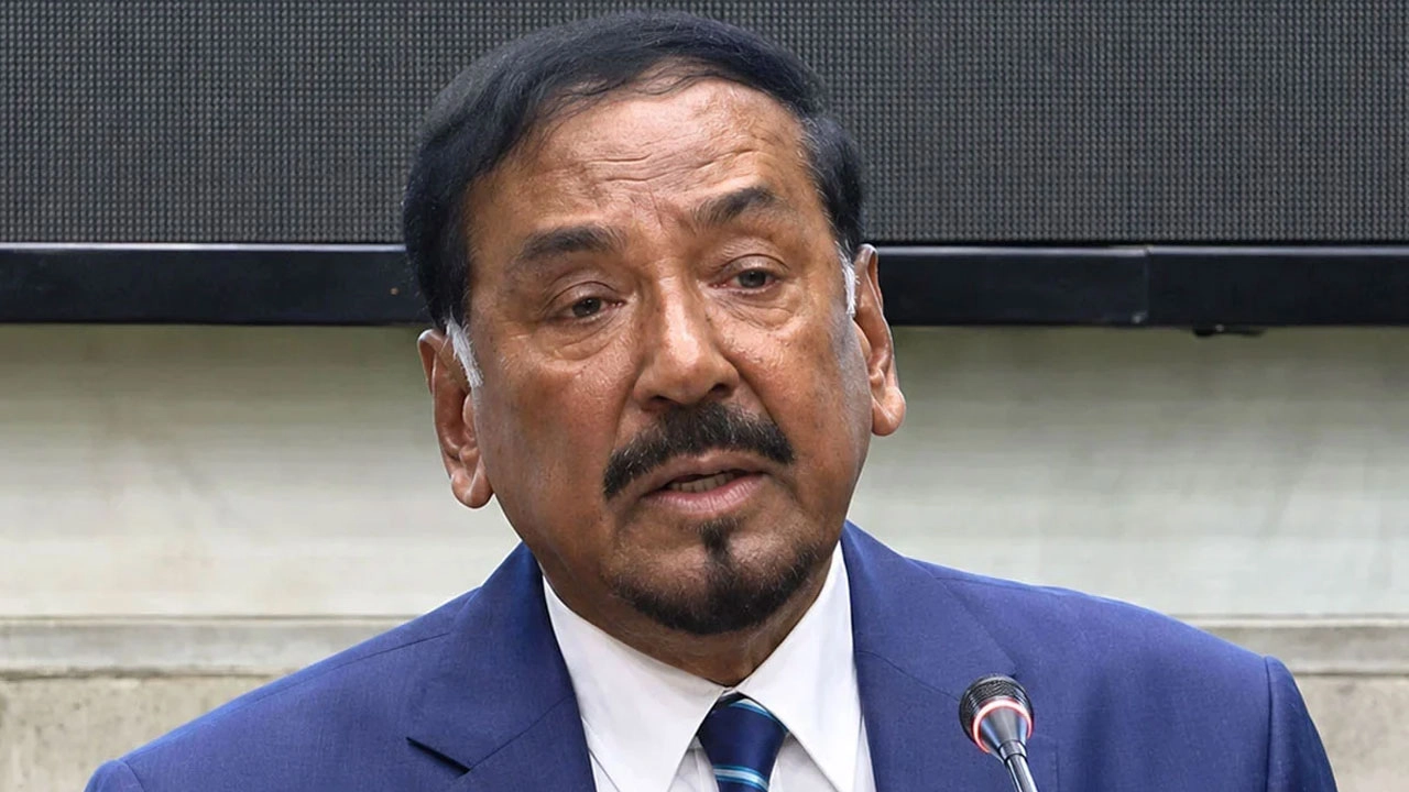 ডিসেম্বরে দেশে এলে রাজপথে দেখা হবে: ভারপ্রাপ্ত রাষ্ট্রপতি