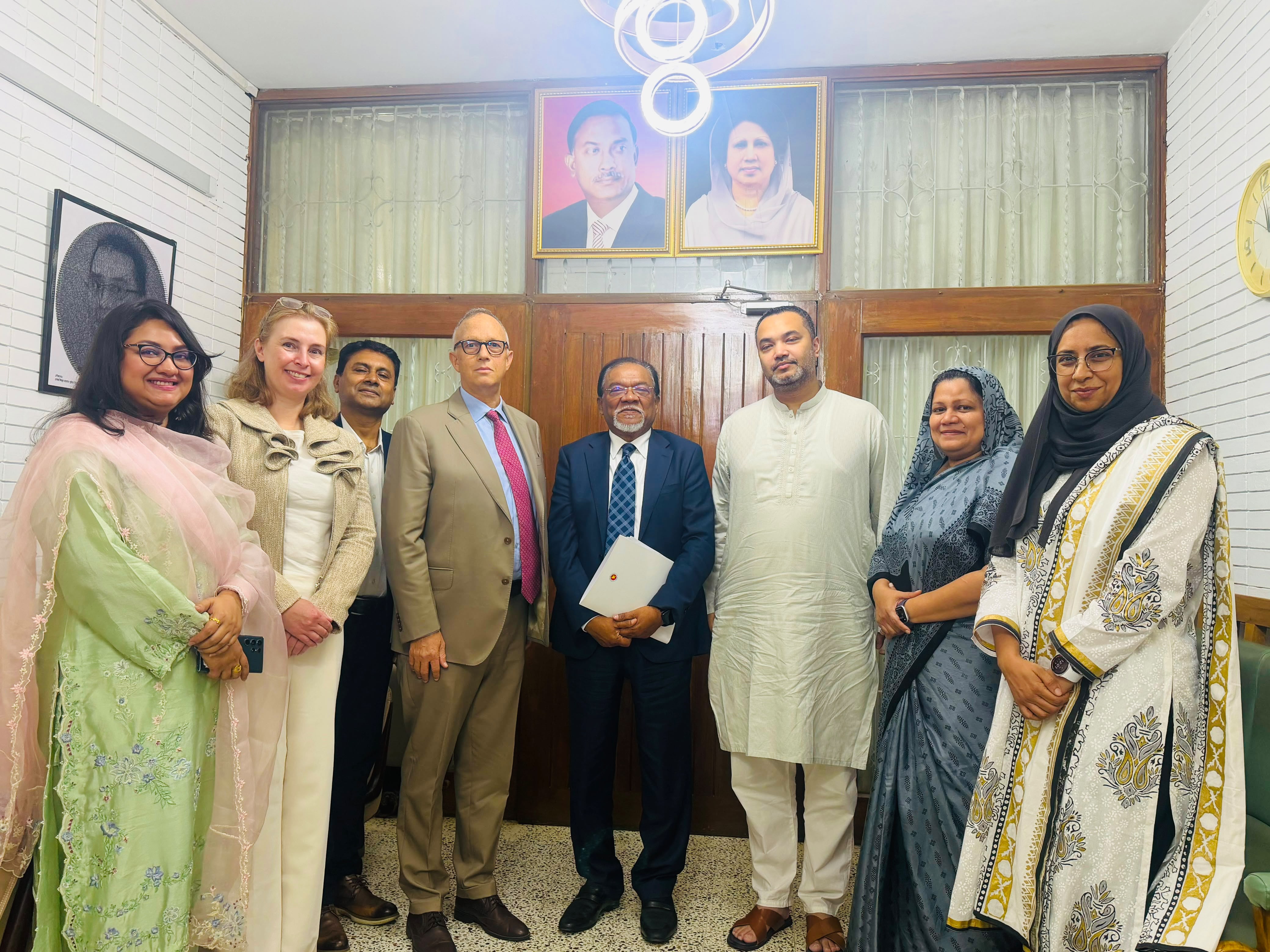 IRI meeting with BNP on democratic progress